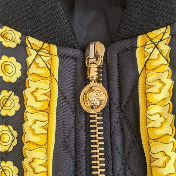 Versace bomber jacket - Picture 2 of 5